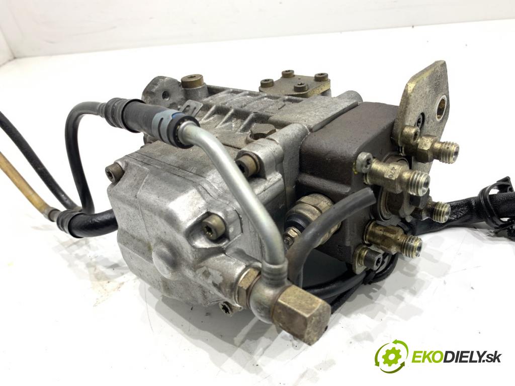 VW GOLF IV Kombi 2001 81 kW 1.9 TDI 1896 Pumpa vstrekovacia 038130107D (Vstrekovacie čerpadlo)