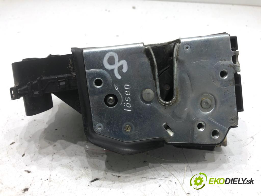 BMW E46 sedan 1998 100 kW 320 d 1951 zámok Dvere ľavy predný 