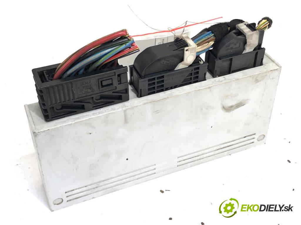 BMW E46 sedan 1998 100 kW 320 d 1951 Modul komfortu 6904489 (Modul komfortu)