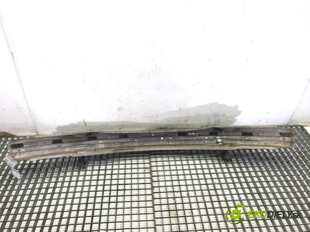 BMW E46 sedan 1998 100 kW 320 d 1951 výztuha nárazníka přední část  (Přední výztuha)