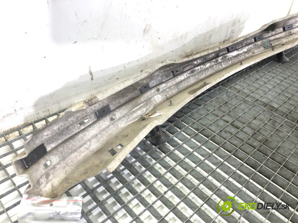 BMW E46 sedan 1998 100 kW 320 d 1951 výztuha nárazníka přední část  (Přední výztuha)