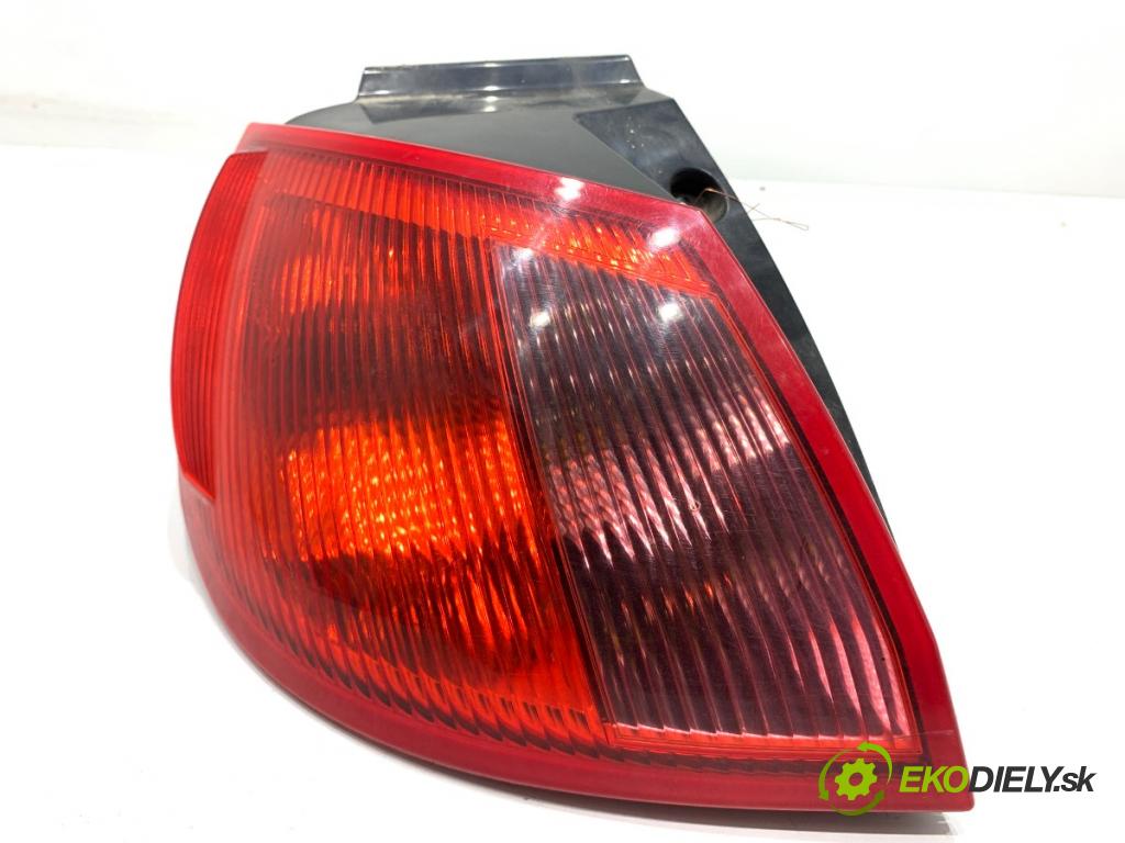 MITSUBISHI COLT VI liftback 2005 55 kW 1.1 1124 světlo levý zadní část MR957365