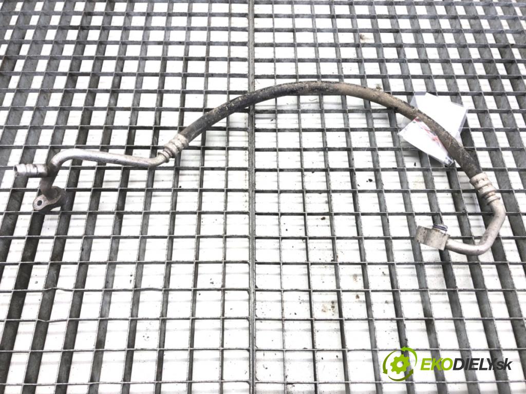 MITSUBISHI COLT VI liftback 2005 55 kW 1.1 1124 rúrka klimatizácie  (Rúrka klimatizácie)