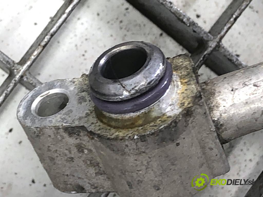 MITSUBISHI COLT VI liftback 2005 55 kW 1.1 1124 rúrka klimatizácie  (Rúrka klimatizácie)