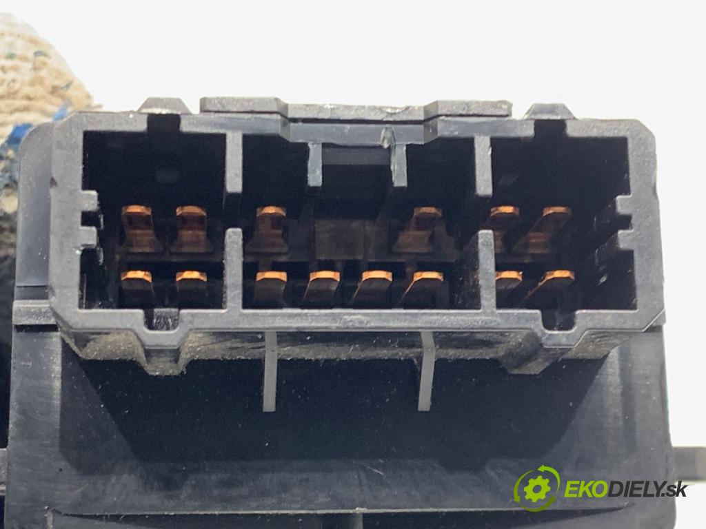 HONDA CIVIC VII liftback 2004 66 kW 1.4 iS (EP1) 1396 Prepínač okien 35750-S5S-G510-M1 (Prepínacie páčky pod volantom)