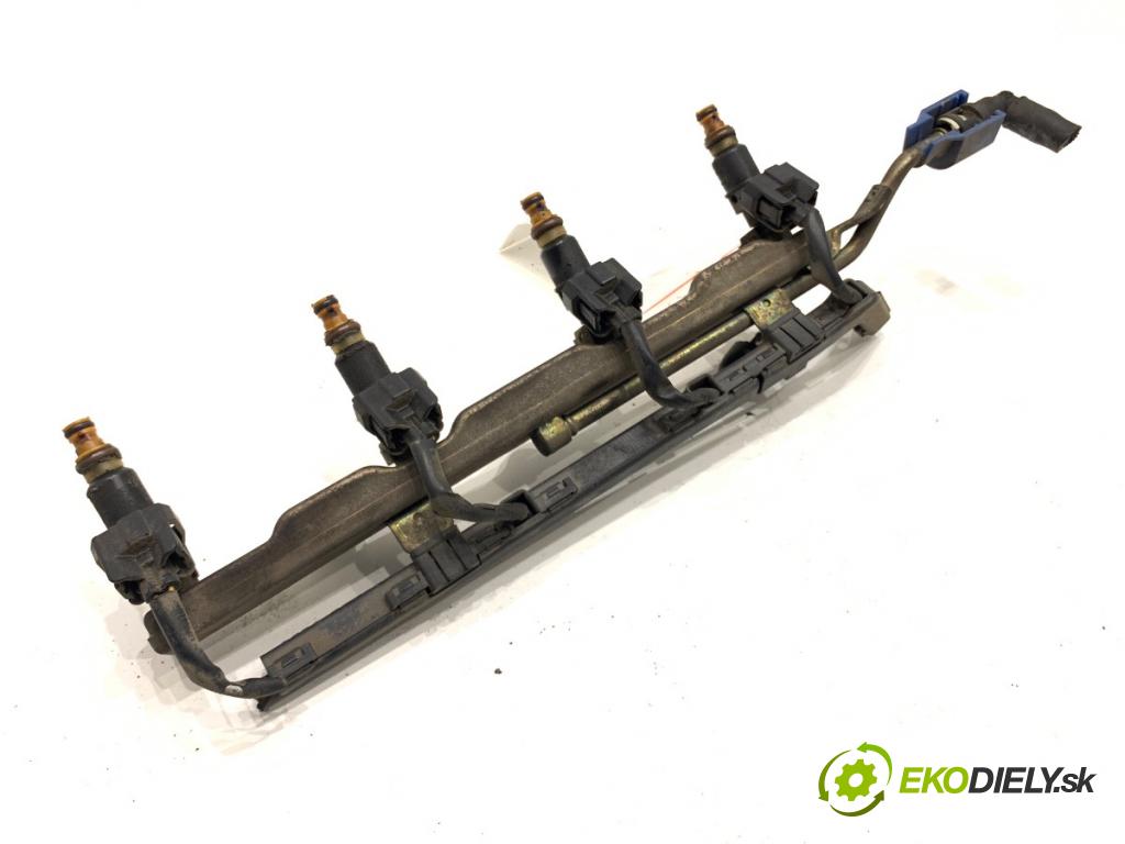 HONDA ACCORD VII Kombi 2004 114 kW 2.0 (CM1) 1998 Lišta vstrekovacia  (Vstrekovacia lišta)