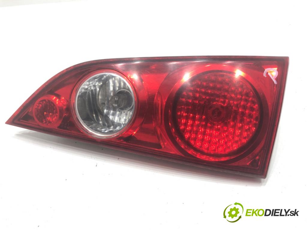 HONDA ACCORD VII Kombi 2004 114 kW 2.0 (CM1) 1998 světlo zadní část pravá vnitřní  (Klika dveří ostatní)