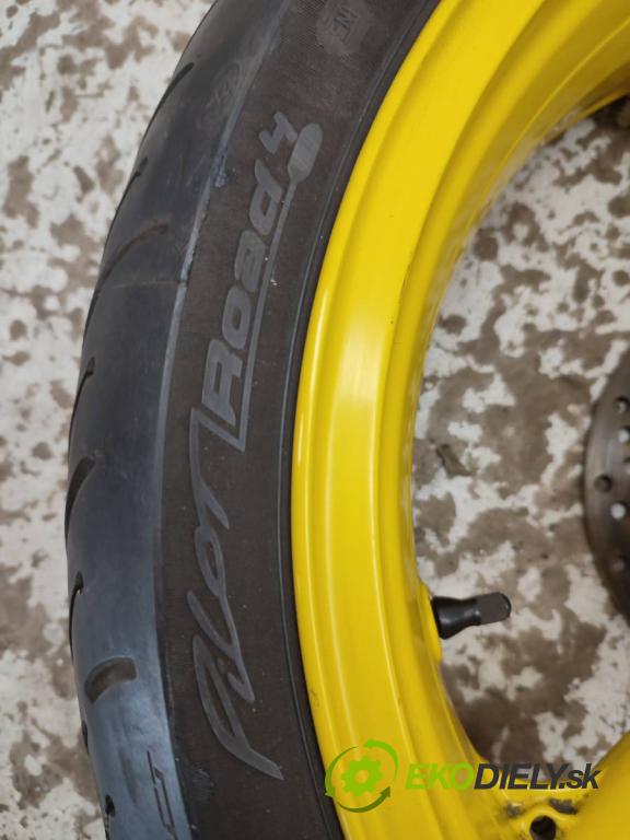 KAWASAKI ZX-6R  2001 86 kW ZX-6R 636 kolo zadní část disk 17 5,5j 180/55 R-1384
