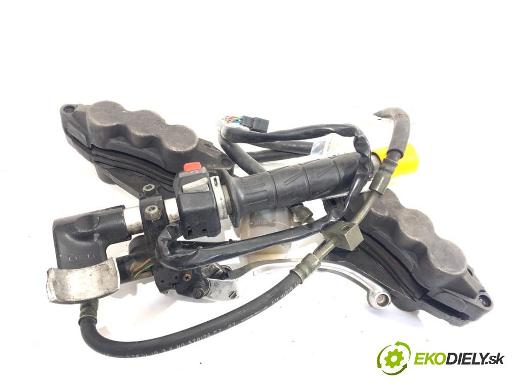 KAWASAKI ZX-6R  2001 86 kW ZX-6R 636 pumpa brzdová SVORKY: přední část