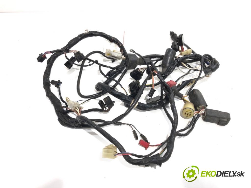 KAWASAKI ZX-6R  2001 86 kW ZX-6R 636 káblovačka INSTALACE: elektrická