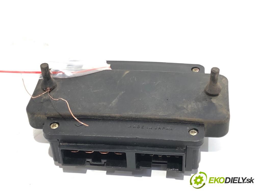 KAWASAKI ZX-6R  2001 86 kW ZX-6R 636 skříňka poistková 26021-1096 (Pojistková skříňka)