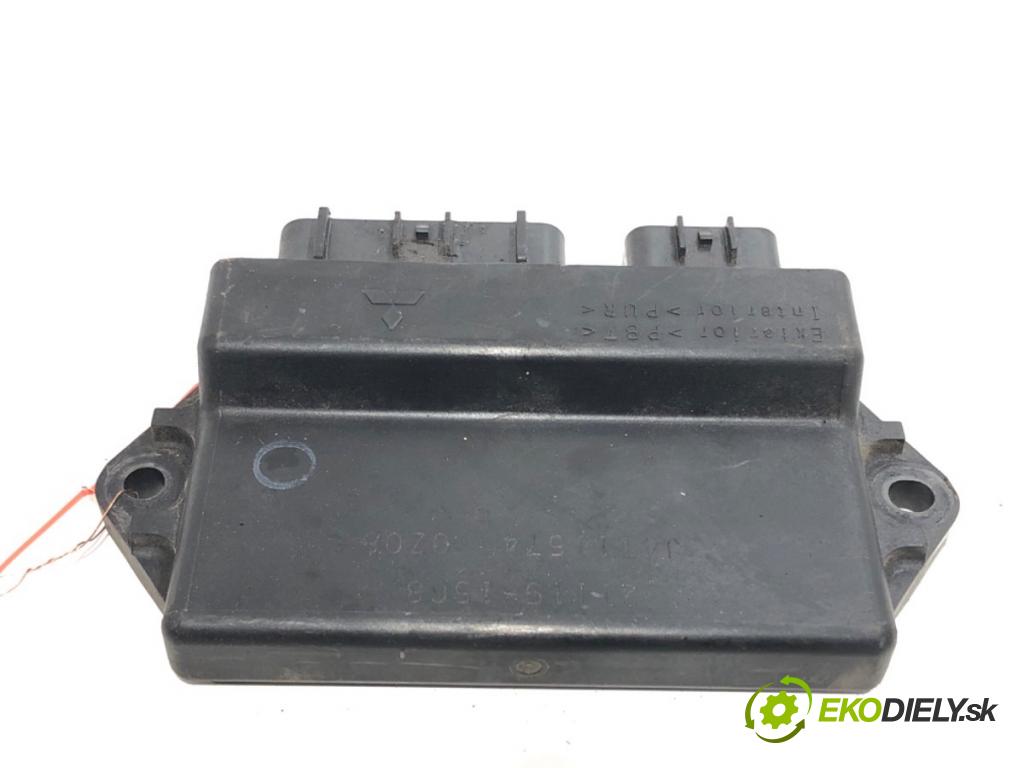 KAWASAKI ZX-6R  2001 86 kW ZX-6R 636 riadiaca jednotka Motor 21119-1568 J4T11574 (Riadiaca jednotka)