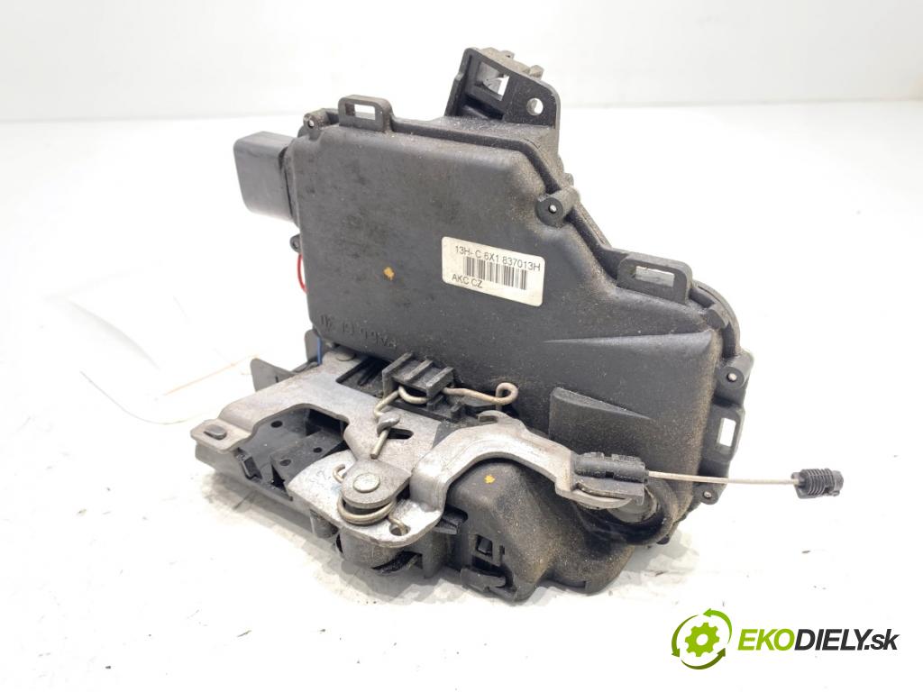 VW BORA I sedan 1999 85 kW 2.0 1984 zámok dveře levý přední část 6X1837013H