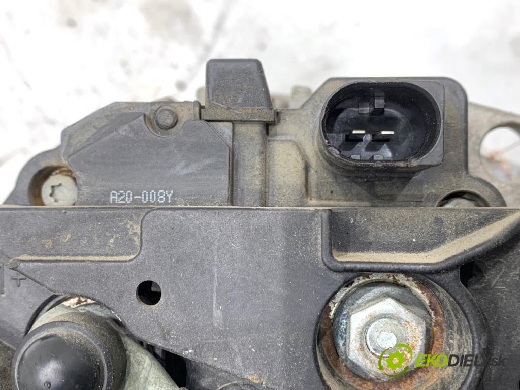 VW BORA I sedan 1999 85 kW 2.0 1984 Alternátor  (Alternátor)