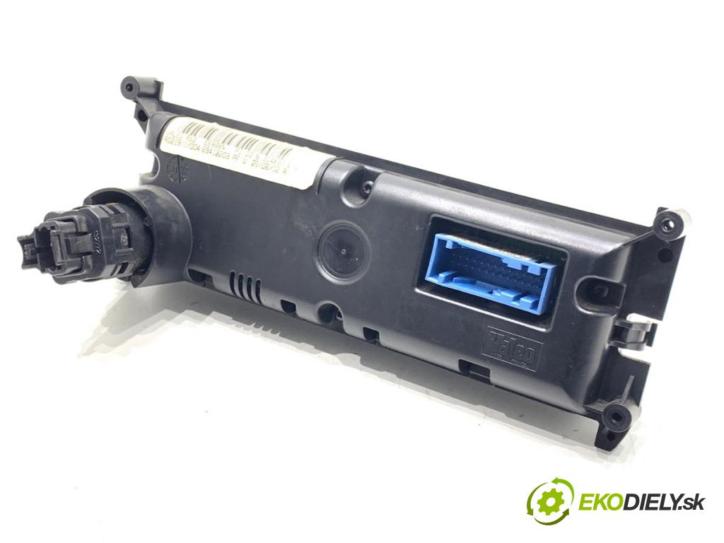 MINI R50 R53 liftback 2002 85 kW Cooper 1598 Panel ovládania kúrenia 6927684 (Prepínacie páčky pod volantom)