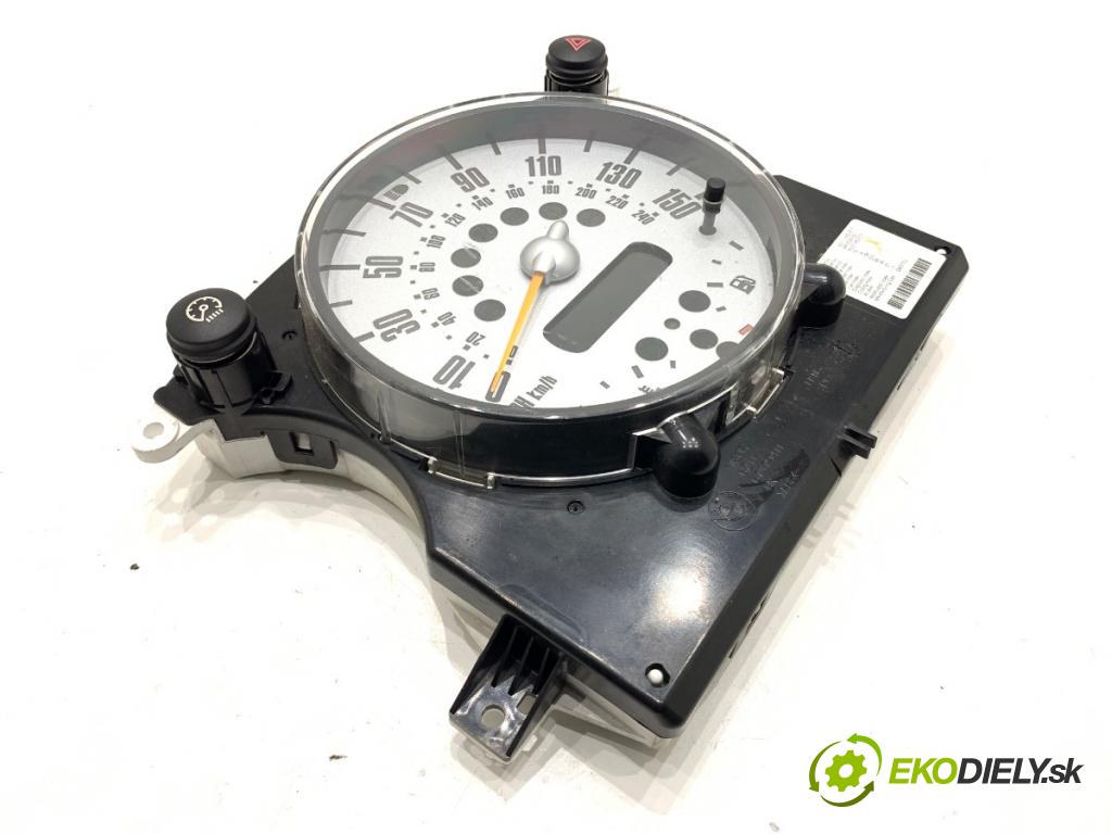 MINI R50 R53 liftback 2002 85 kW Cooper 1598 Prístrojovka  (Prístrojová doska)