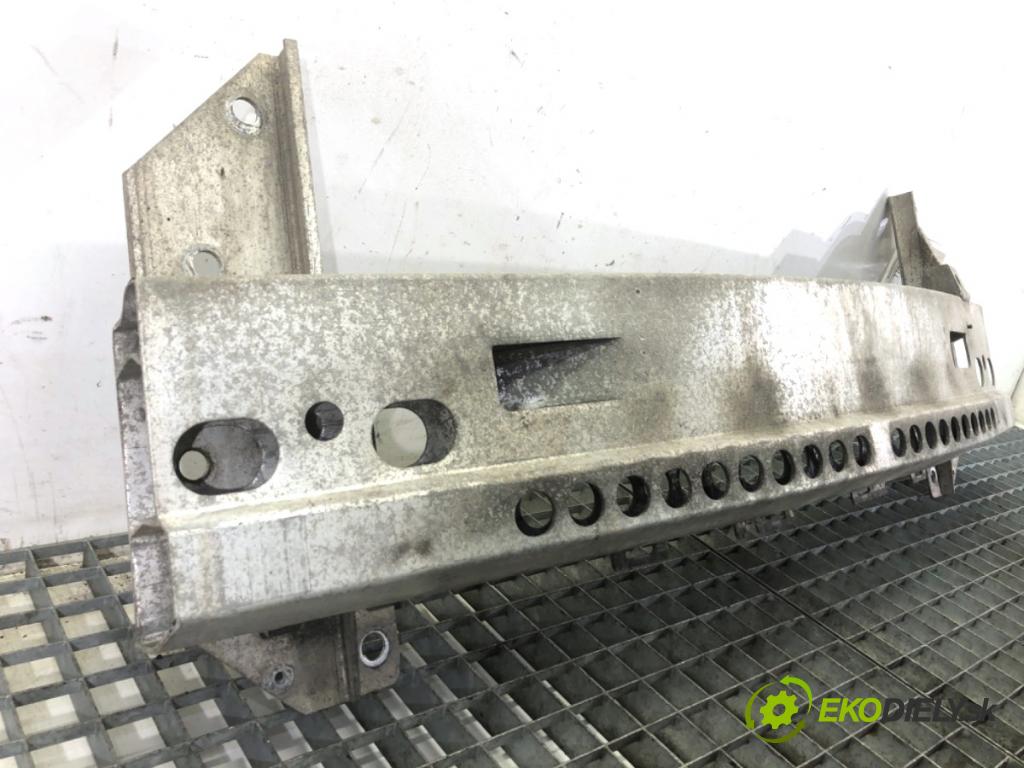 MINI R50 R53 liftback 2002 85 kW Cooper 1598 výztuha nárazníka přední část (Přední výztuha)