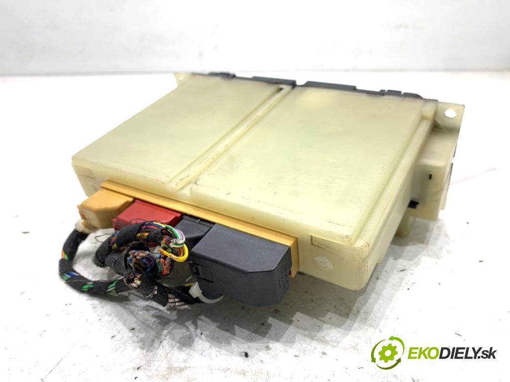 VW BORA I sedan 1999 85 kW 2.0 1984 Panel ovládania kúrenia 3B1907044B (Prepínacie páčky pod volantom)