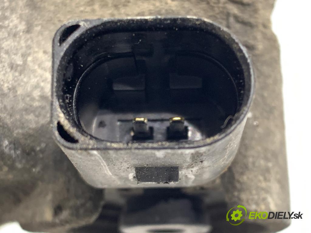 VW PASSAT B6 sedan 2008 103 kW 2.0 TDI 1968 Kompresor klimatizácie 5N0820803 (Kompresor klimatizácie)