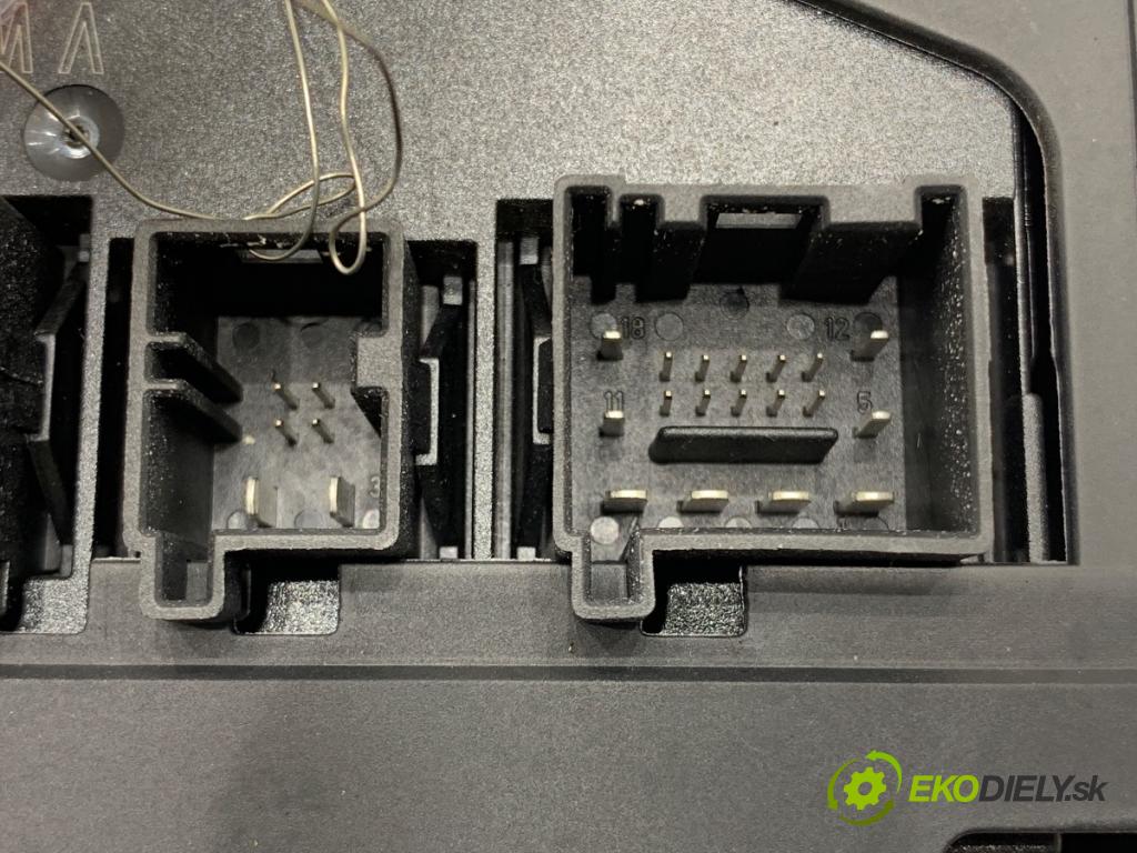 VW PASSAT B6 sedan 2008 103 kW 2.0 TDI 1968 Modul komfortu 3C0959433R (Modul komfortu)