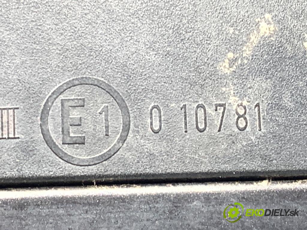 VW PASSAT B6 sedan 2008 103 kW 2.0 TDI 1968 zpětné zrcátko levý