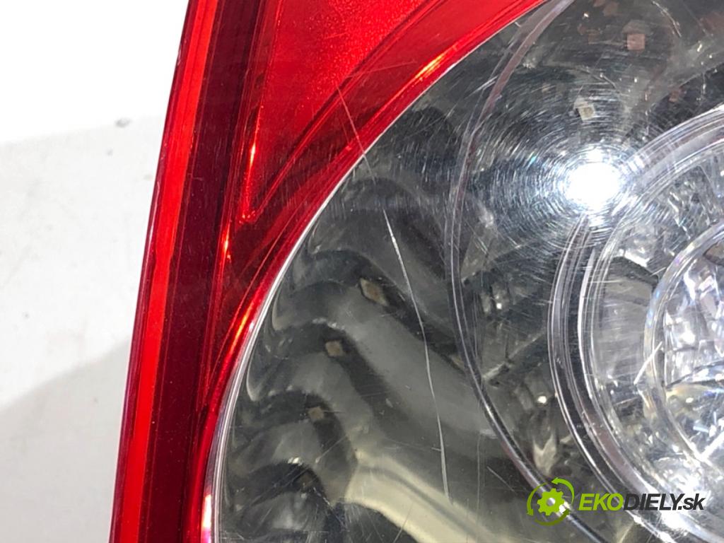 VW PASSAT B6 sedan 2008 103 kW 2.0 TDI 1968 světlo pravý zadní část 3C9945096N