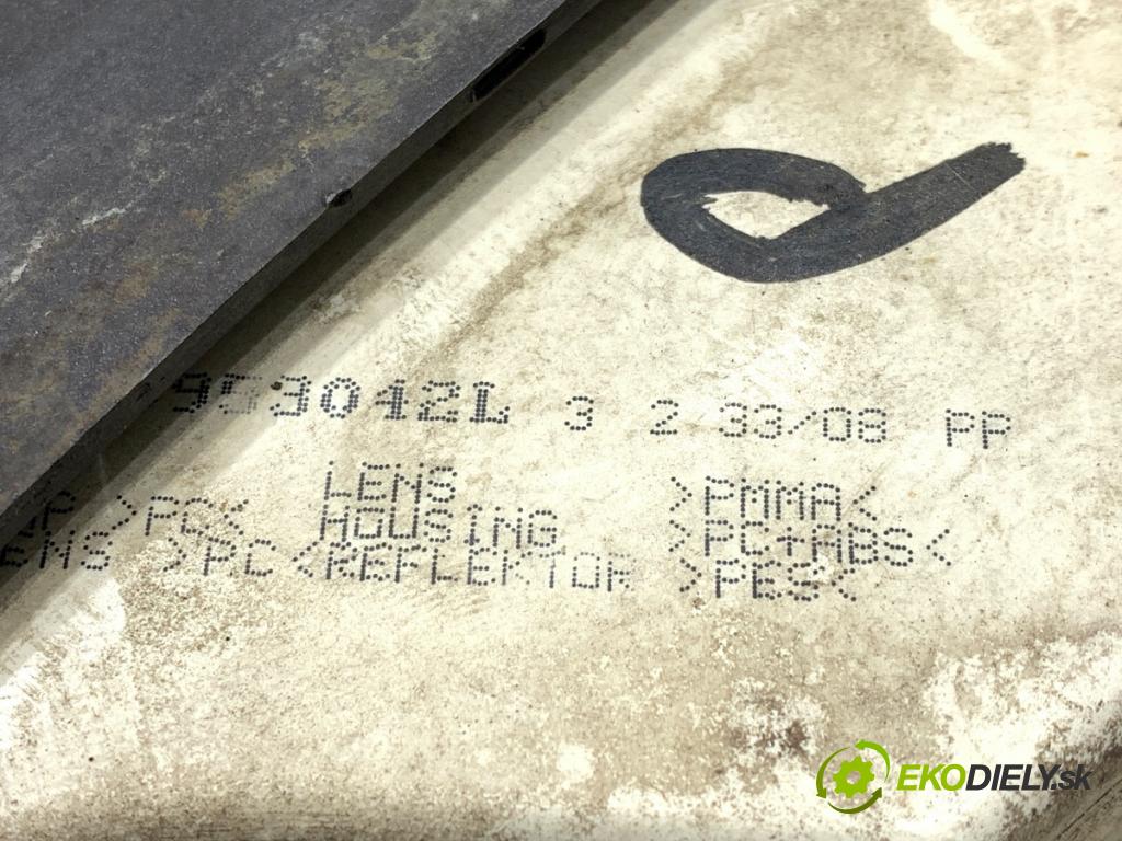 VW PASSAT B6 sedan 2008 103 kW 2.0 TDI 1968 směrovka pravý přední část 3C0953042L (Klika dveří ostatní)