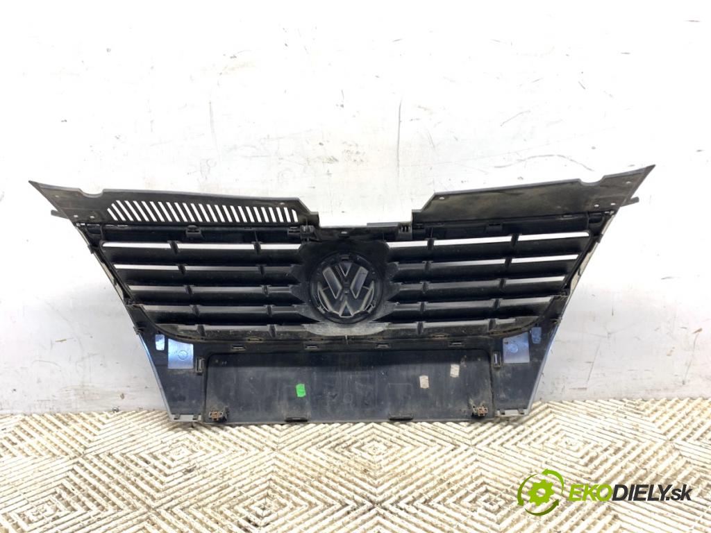 VW PASSAT B6 sedan 2008 103 kW 2.0 TDI 1968 mřížka maska 3C0853651 (Přední mřížka (maska chladiče))