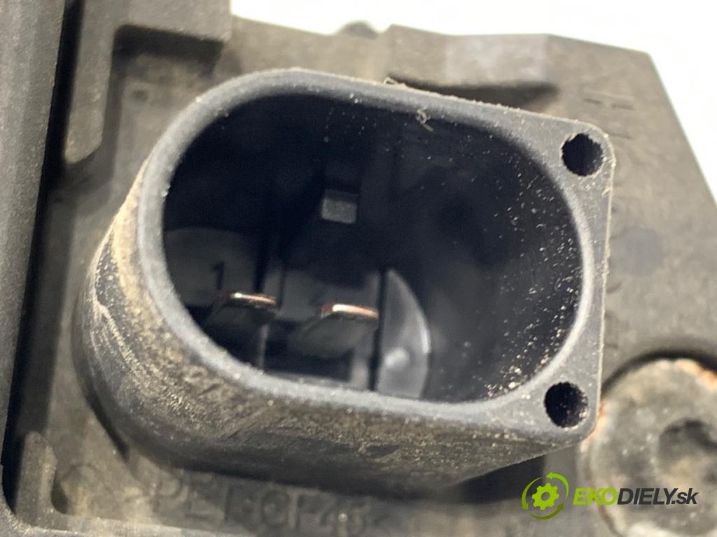 VW PASSAT B6 sedan 2008 103 kW 2.0 TDI 1968 Alternátor 03G903023 (Alternátor)