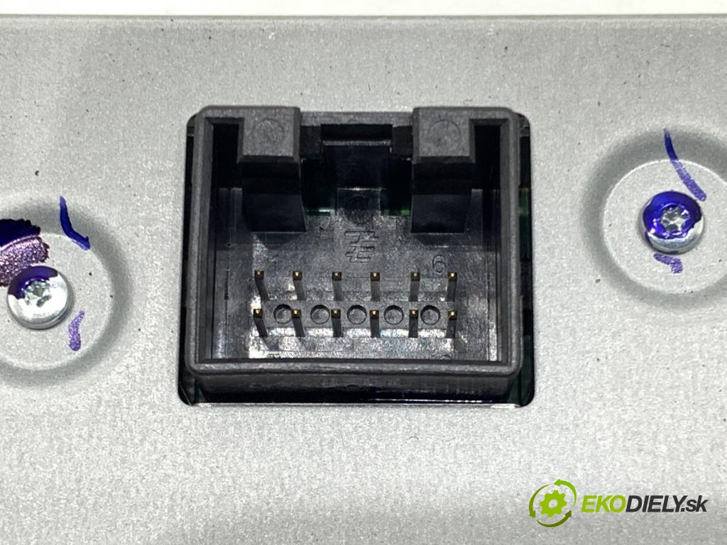 SKODA FABIA III liftback 2017 55 kW 1.0 999 RADIO Navigácia 6V0919604B (Audio zariadenie)