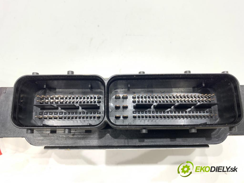 SKODA FABIA III liftback 2017 55 kW 1.0 999 riadiaca jednotka Motor 04E907309CB (Riadiaca jednotka)