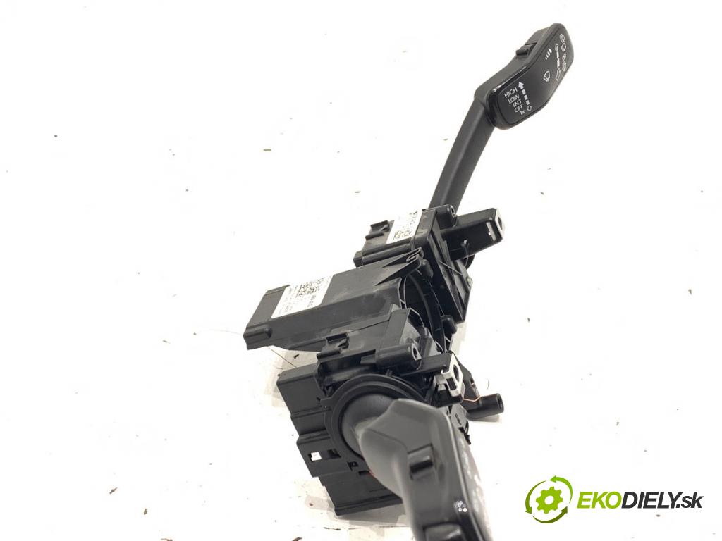 SKODA FABIA III liftback 2017 55 kW 1.0 999 Prepínač kombinovaný 6C0953501H (Prepínacie páčky pod volantom)