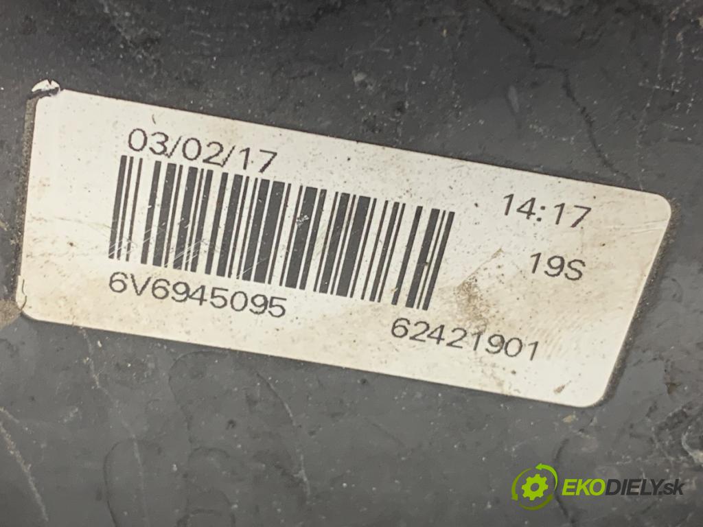 SKODA FABIA III liftback 2017 55 kW 1.0 999 světlo levý zadní část 6V6945095