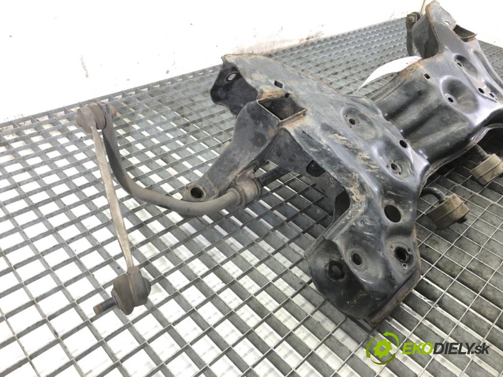 SKODA FABIA III liftback 2017 55 kW 1.0 999 výztuha pod motor 6R0199315A (Přední výztuha)