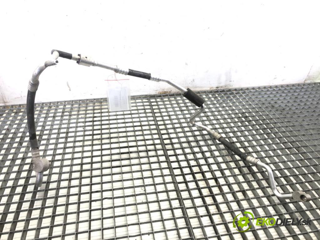 SKODA FABIA II liftback 2008 63 kW 1.4 1390 rúrka klimatizácie  (Rúrka klimatizácie)