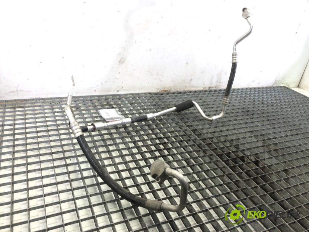 SKODA FABIA II liftback 2008 63 kW 1.4 1390 rúrka klimatizácie  (Rúrka klimatizácie)