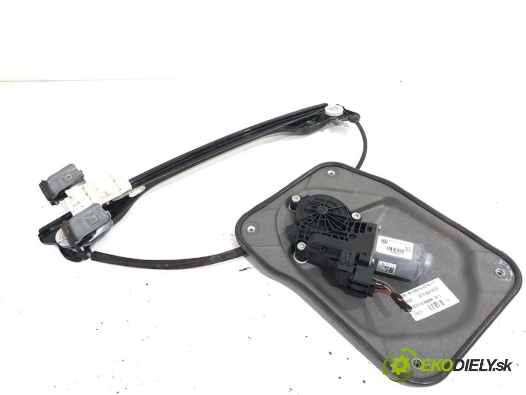 SKODA FABIA II liftback 2008 63 kW 1.4 1390 mechanismus okna levý přední část 5J1837401B