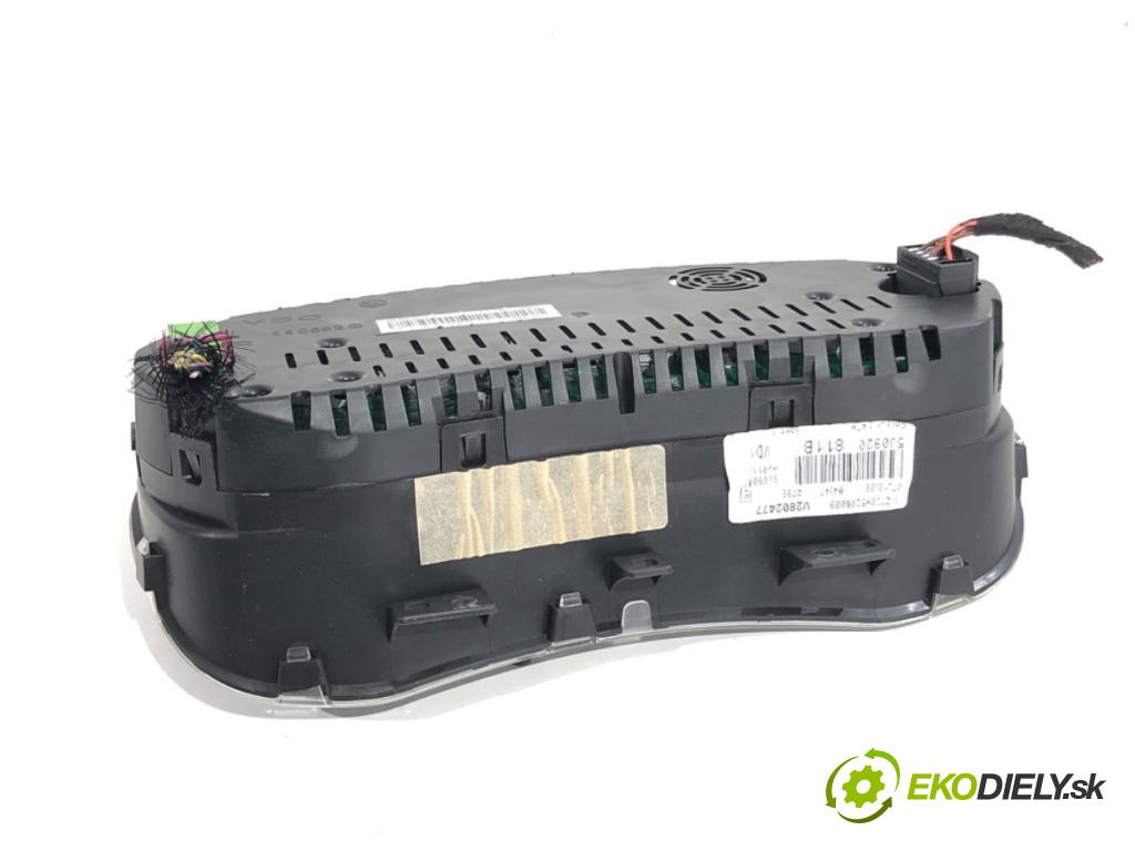 SKODA FABIA II liftback 2008 63 kW 1.4 1390 Prístrojovka 5J0920811B (Prístrojová doska)