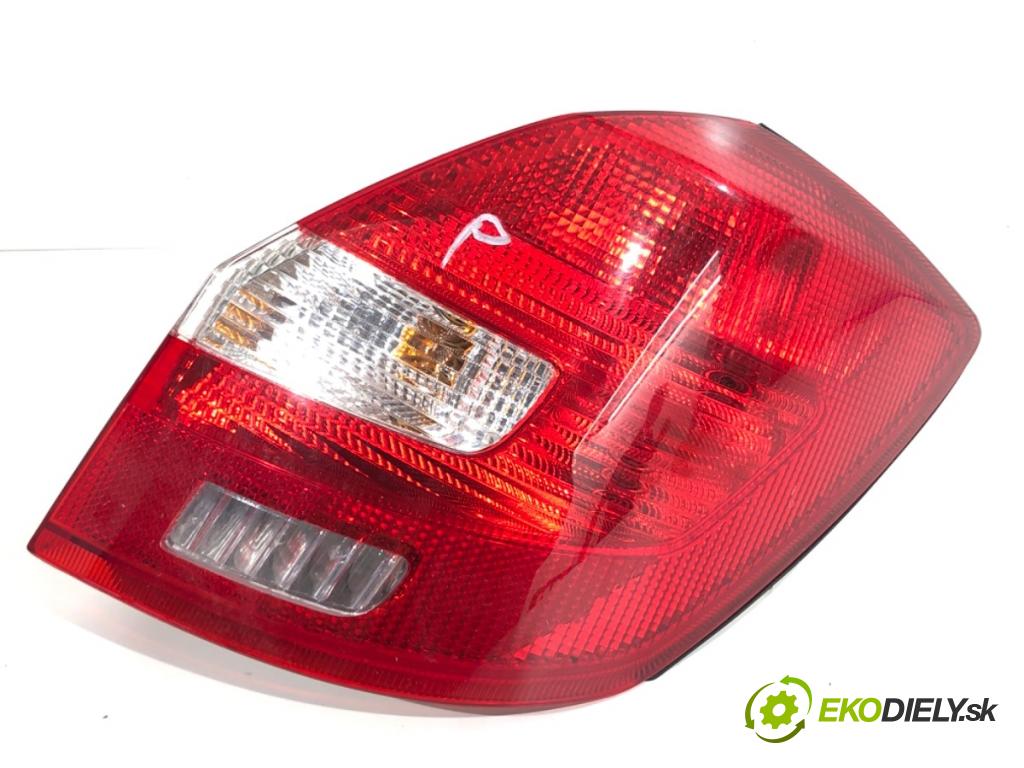 SKODA FABIA II liftback 2008 63 kW 1.4 1390 světlo pravý zadní část 9EL354258