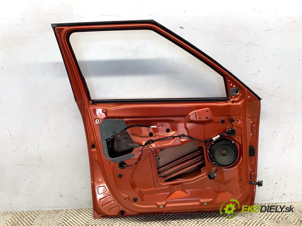 SKODA FABIA II liftback 2008 63 kW 1.4 1390 dveře levý přední část 9771