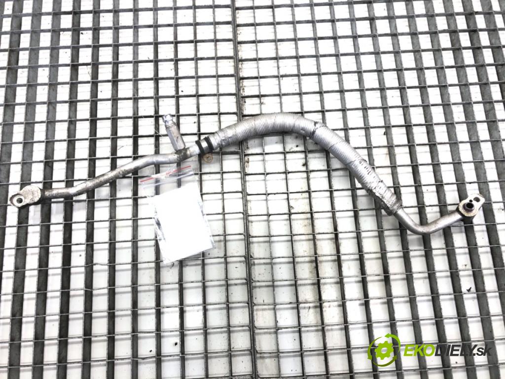 SKODA FABIA II liftback 2008 63 kW 1.4 1390 rúrka klimatizácie  (Rúrka klimatizácie)