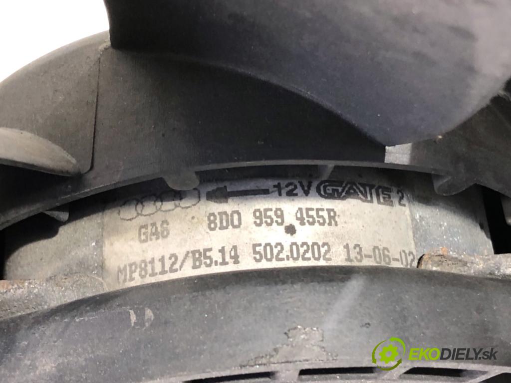 AUDI A6 C5 Kombi 2002 96 kW 1.9 TDI 1896 Ventilátor klimatizácie 8D0959455R (Ventilátor chladiča klimatizácie)