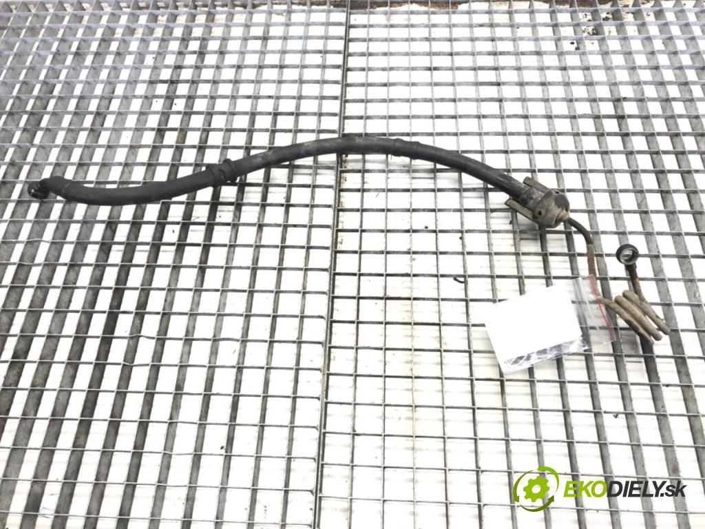 AUDI A6 C5 Kombi 2002 96 kW 1.9 TDI 1896 hadice servočerpadlo  (Trubka servo čerpadla)