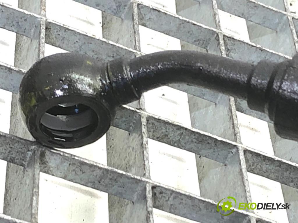 AUDI A6 C5 Kombi 2002 96 kW 1.9 TDI 1896 hadice servočerpadlo  (Trubka servo čerpadla)