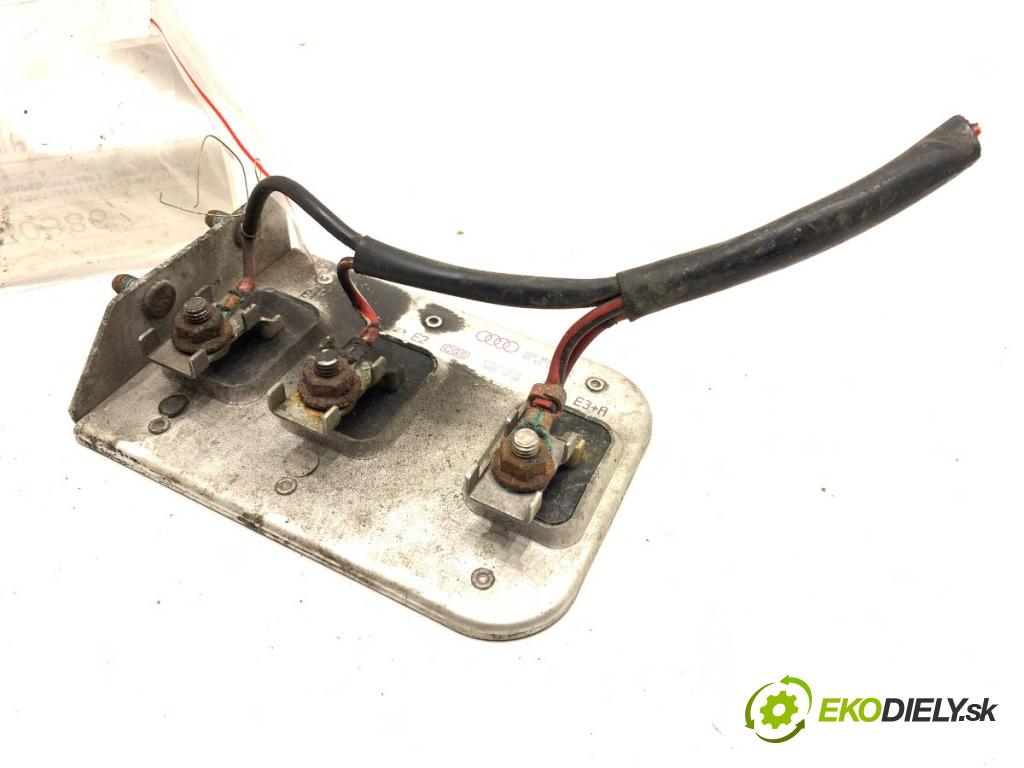 AUDI A6 C5 Kombi 2002 96 kW 1.9 TDI 1896 modul ventilátoru 8D0959493A