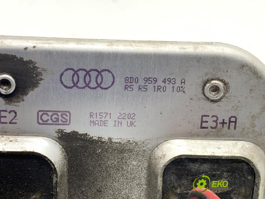 AUDI A6 C5 Kombi 2002 96 kW 1.9 TDI 1896 modul ventilátoru 8D0959493A