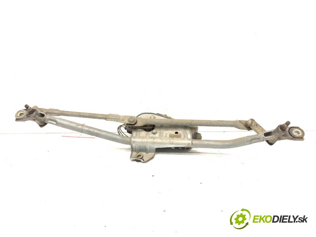 AUDI A6 C5 Kombi 2002 96 kW 1.9 TDI 1896 Mechanizmus stieračov predný 8D1955113C (Motorček stieračov predný)