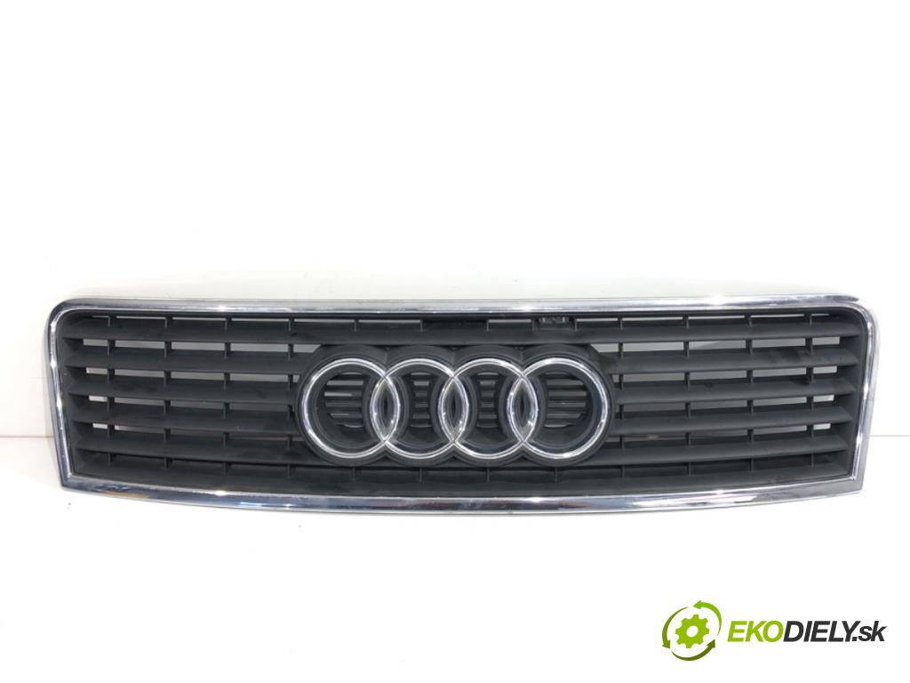 AUDI A6 C5 Kombi 2002 96 kW 1.9 TDI 1896 mřížka maska 4B0853651F (Přední mřížka (maska chladiče))