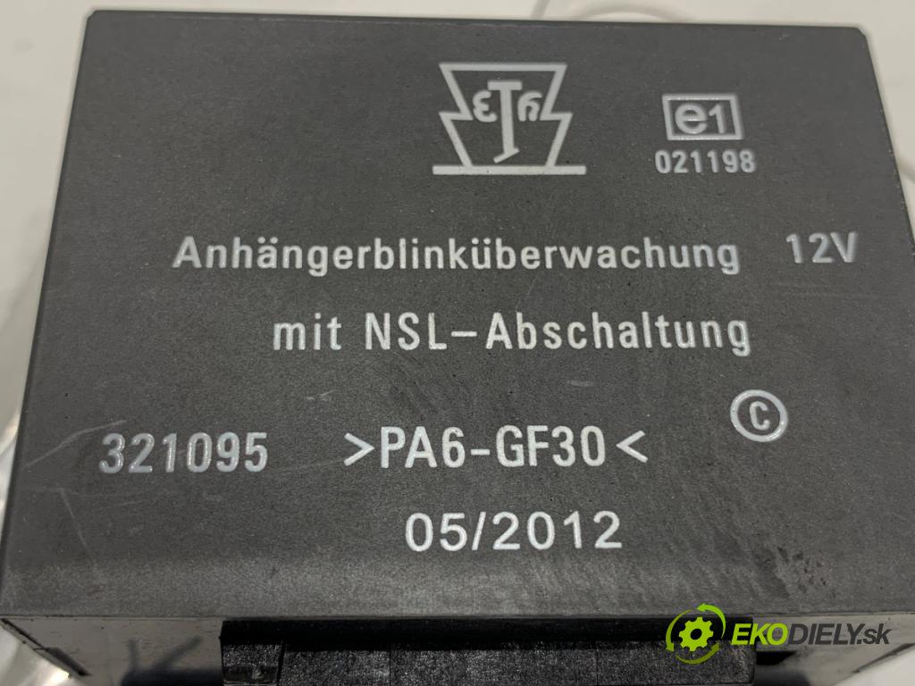 AUDI A6 C5 Kombi 2002 96 kW 1.9 TDI 1896 Modul ťažného oka 321095 (Riadiaca jednotka ostatné)