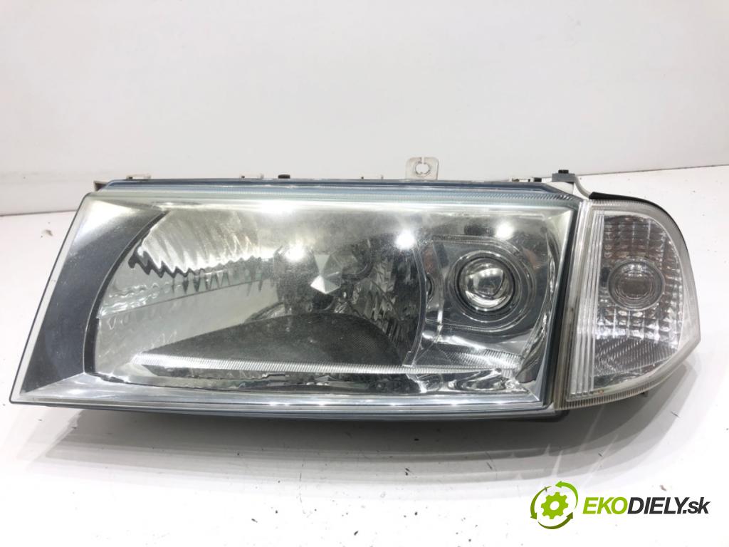SKODA OCTAVIA I liftback 2010 75 kW 1.6 1595 světlomet levý přední část 1U1941015K